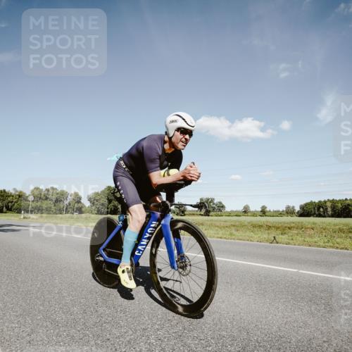 07.09.2025 - 19. Norderstedt Triathlon Michael Burmester http://msf.ph/oto/8852301 07.09.2025 14:33:55 Radfahren 369, 455, 1505 meine-sportfotos.de