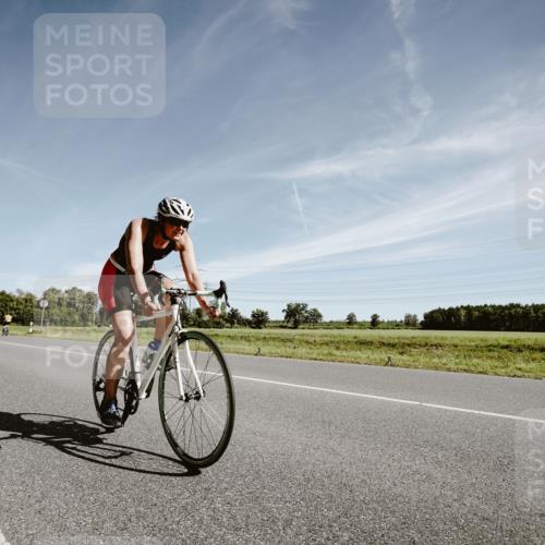 07.09.2025 - 19. Norderstedt Triathlon Michael Burmester http://msf.ph/oto/8852323 07.09.2025 11:33:34 Radfahren 1199, 1258, 1333 meine-sportfotos.de