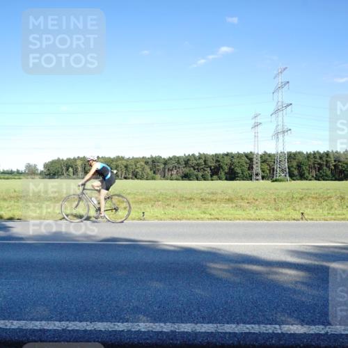 07.09.2025 - 19. Norderstedt Triathlon Michael Burmester http://msf.ph/oto/8852331 07.09.2025 15:51:34 Radfahren 926, 1454 meine-sportfotos.de