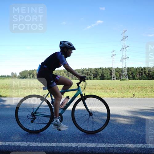 07.09.2025 - 19. Norderstedt Triathlon Michael Burmester http://msf.ph/oto/8852333 07.09.2025 15:51:36 Radfahren 926 meine-sportfotos.de