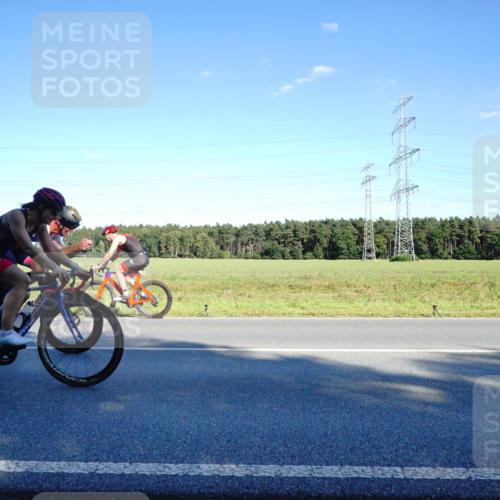 07.09.2025 - 19. Norderstedt Triathlon Michael Burmester http://msf.ph/oto/8852338 07.09.2025 15:51:39 Radfahren 390, 538, 926, 1058, 1060, 1088, 1090, 1446, 1530, 1565 meine-sportfotos.de
