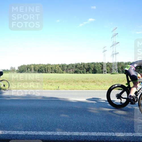 07.09.2025 - 19. Norderstedt Triathlon Michael Burmester http://msf.ph/oto/8852344 07.09.2025 15:51:41 Radfahren 390, 538, 550, 1058, 1060, 1088, 1090, 1446, 1530, 1565, 1595 meine-sportfotos.de