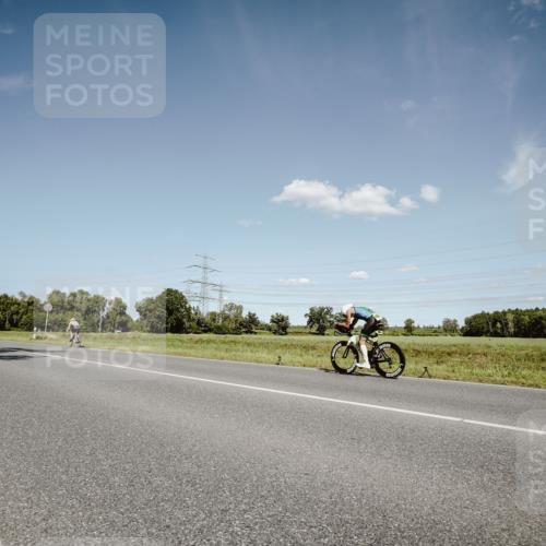 07.09.2025 - 19. Norderstedt Triathlon Michael Burmester http://msf.ph/oto/8852353 07.09.2025 14:34:21 Radfahren 366, 1439, 1504 meine-sportfotos.de