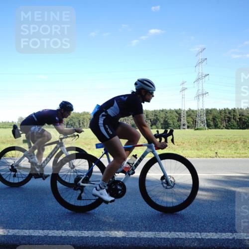 07.09.2025 - 19. Norderstedt Triathlon Michael Burmester http://msf.ph/oto/8852405 07.09.2025 15:52:06 Radfahren 454, 494, 512, 887, 1052, 1103, 1591 meine-sportfotos.de