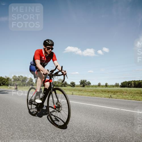 07.09.2025 - 19. Norderstedt Triathlon Michael Burmester http://msf.ph/oto/8852410 07.09.2025 14:35:03 Radfahren 377, 1497 meine-sportfotos.de