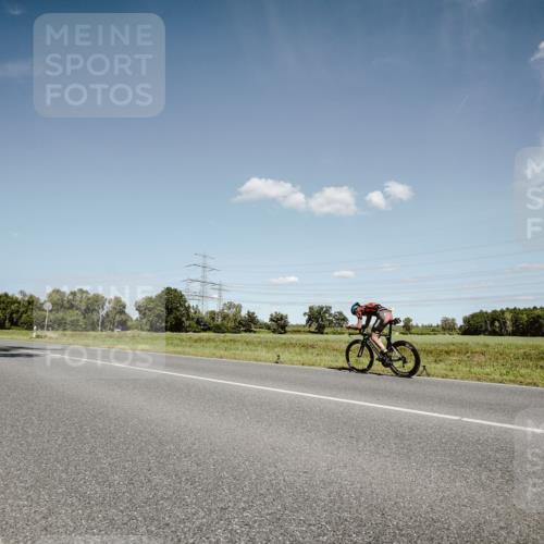 07.09.2025 - 19. Norderstedt Triathlon Michael Burmester http://msf.ph/oto/8852427 07.09.2025 14:35:16 Radfahren 394, 988 meine-sportfotos.de