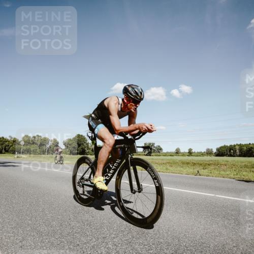 07.09.2025 - 19. Norderstedt Triathlon Michael Burmester http://msf.ph/oto/8852431 07.09.2025 14:35:17 Radfahren 394, 988 meine-sportfotos.de