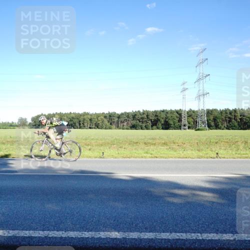 07.09.2025 - 19. Norderstedt Triathlon Michael Burmester http://msf.ph/oto/8852433 07.09.2025 15:52:20 Radfahren 942, 1092, 1097 meine-sportfotos.de