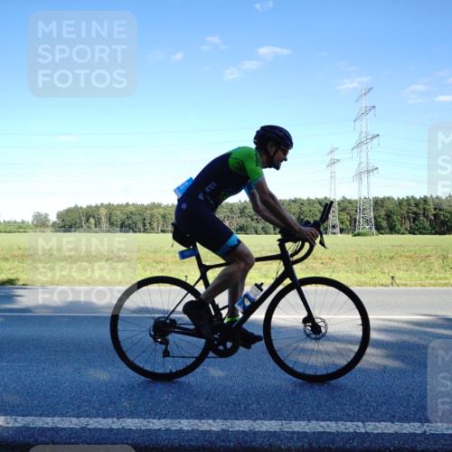 07.09.2025 - 19. Norderstedt Triathlon Michael Burmester http://msf.ph/oto/8852448 07.09.2025 15:52:33 Radfahren 502, 923, 1587 meine-sportfotos.de