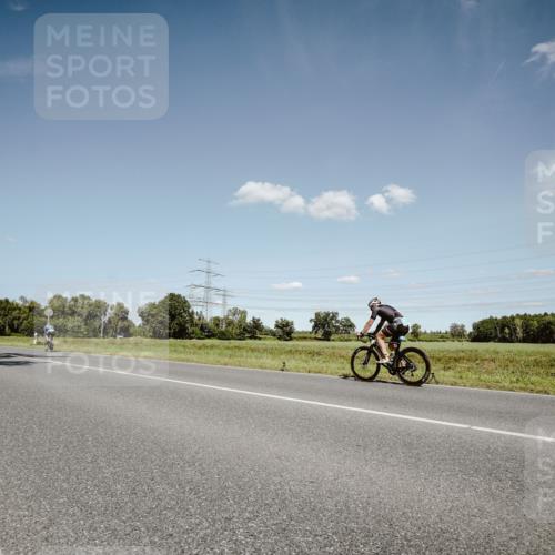 07.09.2025 - 19. Norderstedt Triathlon Michael Burmester http://msf.ph/oto/8852455 07.09.2025 14:35:28 Radfahren 1485 meine-sportfotos.de