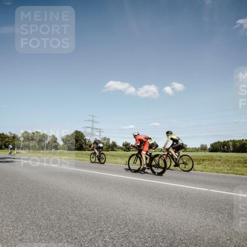 07.09.2025 - 19. Norderstedt Triathlon Michael Burmester http://msf.ph/oto/8852458 07.09.2025 14:35:28 Radfahren 1485 meine-sportfotos.de
