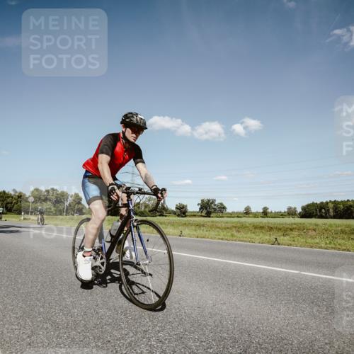 07.09.2025 - 19. Norderstedt Triathlon Michael Burmester http://msf.ph/oto/8852476 07.09.2025 14:35:36 Radfahren 374, 1480 meine-sportfotos.de