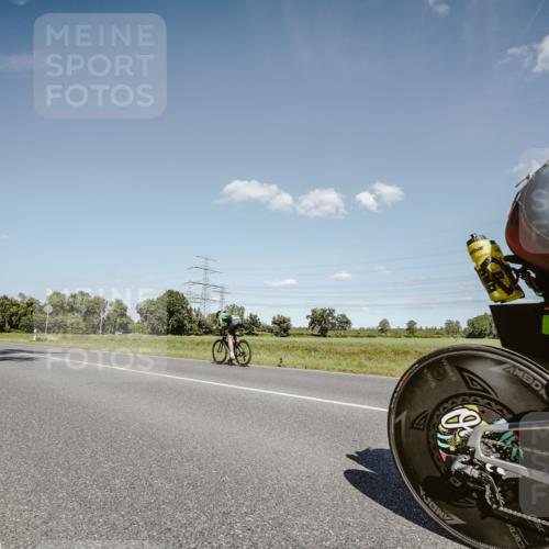 07.09.2025 - 19. Norderstedt Triathlon Michael Burmester http://msf.ph/oto/8852487 07.09.2025 14:35:42 Radfahren 958 meine-sportfotos.de