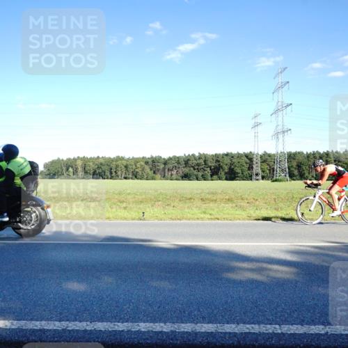 07.09.2025 - 19. Norderstedt Triathlon Michael Burmester http://msf.ph/oto/8852488 07.09.2025 15:52:52 Radfahren 956, 1433, 1586 meine-sportfotos.de
