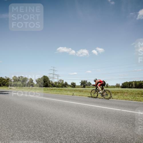 07.09.2025 - 19. Norderstedt Triathlon Michael Burmester http://msf.ph/oto/8852501 07.09.2025 14:35:49 Radfahren 1029 meine-sportfotos.de