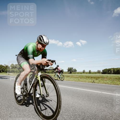 07.09.2025 - 19. Norderstedt Triathlon Michael Burmester http://msf.ph/oto/8852515 07.09.2025 14:35:56 Radfahren 465, 1017, 1500 meine-sportfotos.de