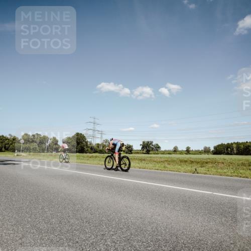 07.09.2025 - 19. Norderstedt Triathlon Michael Burmester http://msf.ph/oto/8852522 07.09.2025 14:35:57 Radfahren 465, 1017, 1500 meine-sportfotos.de