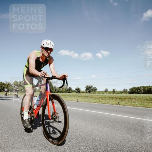 07.09.2025 - 19. Norderstedt Triathlon Michael Burmester http://msf.ph/oto/8852529 07.09.2025 14:35:59 Radfahren 465, 1017, 1500 meine-sportfotos.de