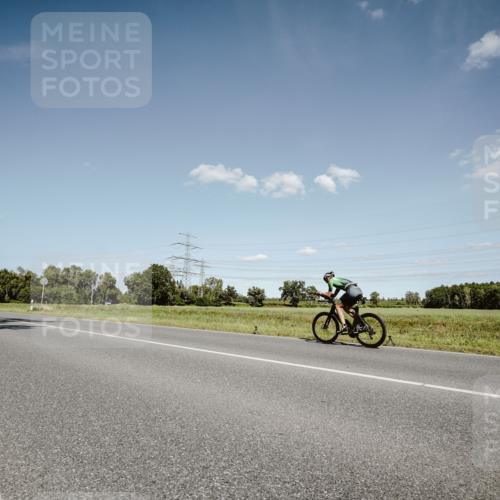07.09.2025 - 19. Norderstedt Triathlon Michael Burmester http://msf.ph/oto/8852533 07.09.2025 14:36:01 Radfahren 1017 meine-sportfotos.de