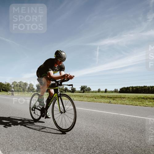 07.09.2025 - 19. Norderstedt Triathlon Michael Burmester http://msf.ph/oto/8852535 07.09.2025 11:36:00 Radfahren 1194, 1265 meine-sportfotos.de