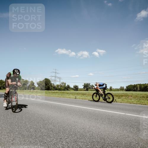 07.09.2025 - 19. Norderstedt Triathlon Michael Burmester http://msf.ph/oto/8852536 07.09.2025 14:36:05 Radfahren 1037, 1406 meine-sportfotos.de