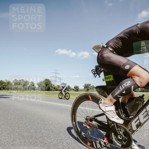 07.09.2025 - 19. Norderstedt Triathlon Michael Burmester http://msf.ph/oto/8852540 07.09.2025 14:36:06 Radfahren 1037, 1406 meine-sportfotos.de