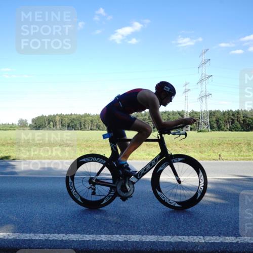 07.09.2025 - 19. Norderstedt Triathlon Michael Burmester http://msf.ph/oto/8852541 07.09.2025 15:53:26 Radfahren 362, 864, 953 meine-sportfotos.de