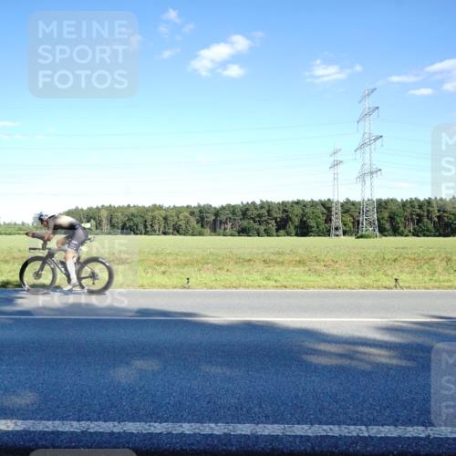 07.09.2025 - 19. Norderstedt Triathlon Michael Burmester http://msf.ph/oto/8852562 07.09.2025 15:53:41 Radfahren 519, 878, 1084, 1093, 1620 meine-sportfotos.de