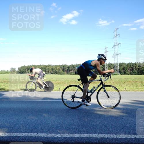 07.09.2025 - 19. Norderstedt Triathlon Michael Burmester http://msf.ph/oto/8852565 07.09.2025 15:53:42 Radfahren 519, 878, 1084, 1093, 1620 meine-sportfotos.de