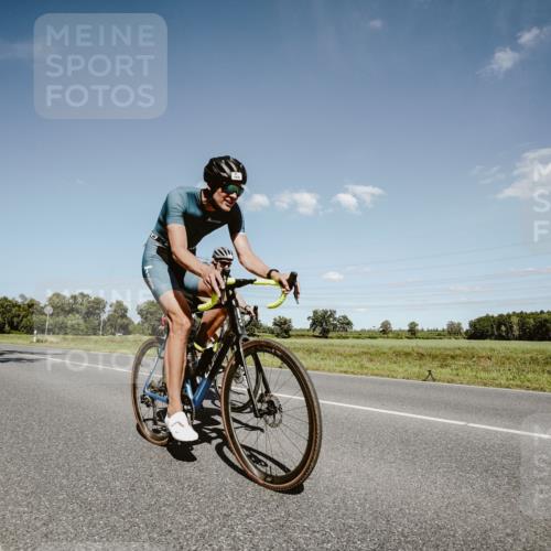 07.09.2025 - 19. Norderstedt Triathlon Michael Burmester http://msf.ph/oto/8852568 07.09.2025 14:36:27 Radfahren 410, 1478 meine-sportfotos.de