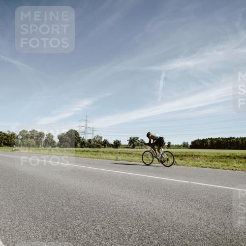 07.09.2025 - 19. Norderstedt Triathlon Michael Burmester http://msf.ph/oto/8852569 07.09.2025 11:36:34 Radfahren 849, 1164, 1206 meine-sportfotos.de