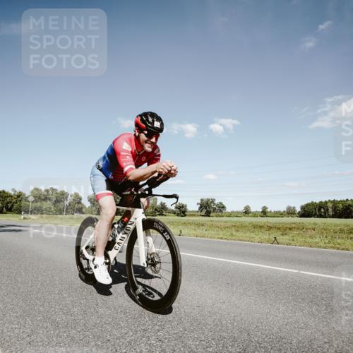 07.09.2025 - 19. Norderstedt Triathlon Michael Burmester http://msf.ph/oto/8852589 07.09.2025 14:36:45 Radfahren 1019 meine-sportfotos.de
