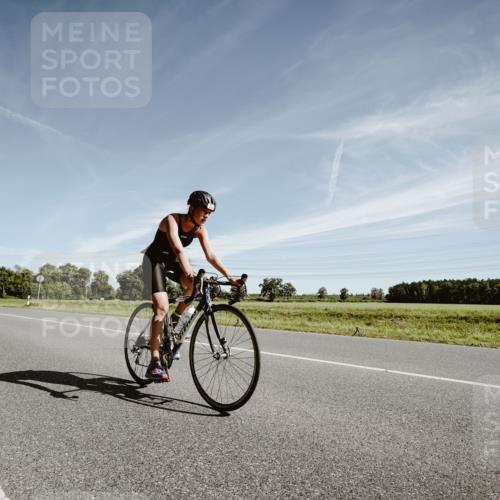 07.09.2025 - 19. Norderstedt Triathlon Michael Burmester http://msf.ph/oto/8852590 07.09.2025 11:36:55 Radfahren 1155 meine-sportfotos.de