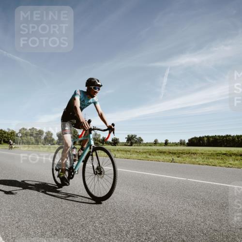 07.09.2025 - 19. Norderstedt Triathlon Michael Burmester http://msf.ph/oto/8852614 07.09.2025 11:37:11 Radfahren 1239 meine-sportfotos.de