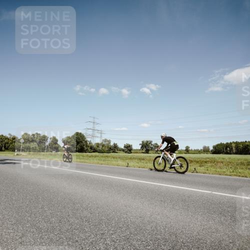 07.09.2025 - 19. Norderstedt Triathlon Michael Burmester http://msf.ph/oto/8852648 07.09.2025 14:37:20 Radfahren 363, 1456, 1471, 1489 meine-sportfotos.de