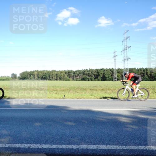 07.09.2025 - 19. Norderstedt Triathlon Michael Burmester http://msf.ph/oto/8852658 07.09.2025 15:54:26 Radfahren 902, 1460, 1534 meine-sportfotos.de