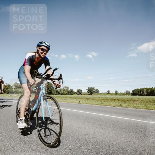 07.09.2025 - 19. Norderstedt Triathlon Michael Burmester http://msf.ph/oto/8852663 07.09.2025 14:37:25 Radfahren 469, 472, 475, 1453, 1469, 1470, 1489 meine-sportfotos.de