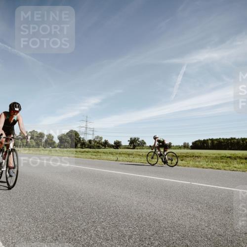 07.09.2025 - 19. Norderstedt Triathlon Michael Burmester http://msf.ph/oto/8852675 07.09.2025 11:38:10 Radfahren 1308 meine-sportfotos.de