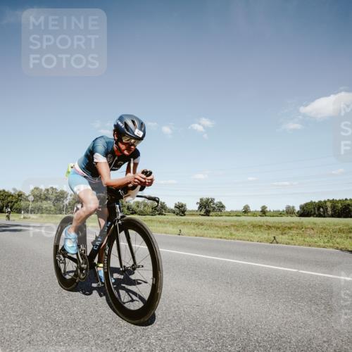 07.09.2025 - 19. Norderstedt Triathlon Michael Burmester http://msf.ph/oto/8852708 07.09.2025 14:37:44 Radfahren 443 meine-sportfotos.de