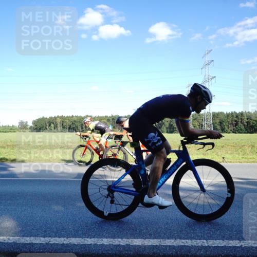 07.09.2025 - 19. Norderstedt Triathlon Michael Burmester http://msf.ph/oto/8852714 07.09.2025 15:55:03 Radfahren 490 meine-sportfotos.de
