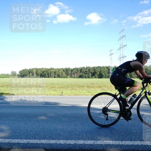 07.09.2025 - 19. Norderstedt Triathlon Michael Burmester http://msf.ph/oto/8852723 07.09.2025 15:55:07 Radfahren 490, 548, 1086, 1631 meine-sportfotos.de