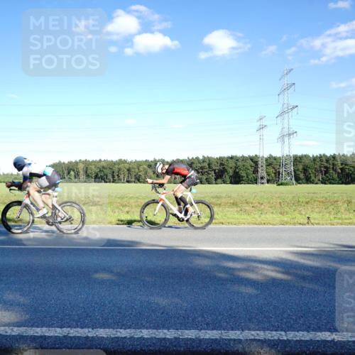 07.09.2025 - 19. Norderstedt Triathlon Michael Burmester http://msf.ph/oto/8852725 07.09.2025 15:55:08 Radfahren 548, 1086, 1631 meine-sportfotos.de