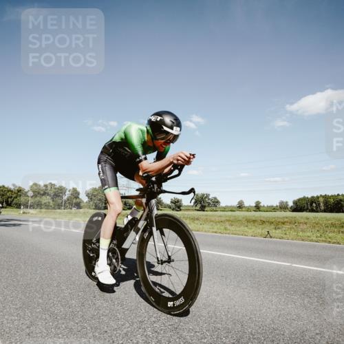 07.09.2025 - 19. Norderstedt Triathlon Michael Burmester http://msf.ph/oto/8852726 07.09.2025 14:37:54 Radfahren 888, 1014 meine-sportfotos.de