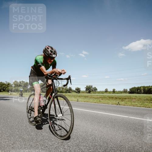 07.09.2025 - 19. Norderstedt Triathlon Michael Burmester http://msf.ph/oto/8852750 07.09.2025 14:38:07 Radfahren 467 meine-sportfotos.de