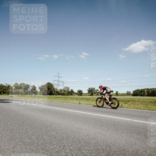 07.09.2025 - 19. Norderstedt Triathlon Michael Burmester http://msf.ph/oto/8852757 07.09.2025 14:38:19 Radfahren 900, 1484 meine-sportfotos.de