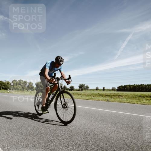 07.09.2025 - 19. Norderstedt Triathlon Michael Burmester http://msf.ph/oto/8852825 07.09.2025 11:40:05 Radfahren 306, 846 meine-sportfotos.de