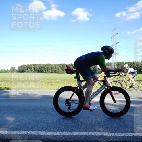 07.09.2025 - 19. Norderstedt Triathlon Michael Burmester http://msf.ph/oto/8852827 07.09.2025 15:55:58 Radfahren 378, 485, 531, 925, 936, 1547 meine-sportfotos.de