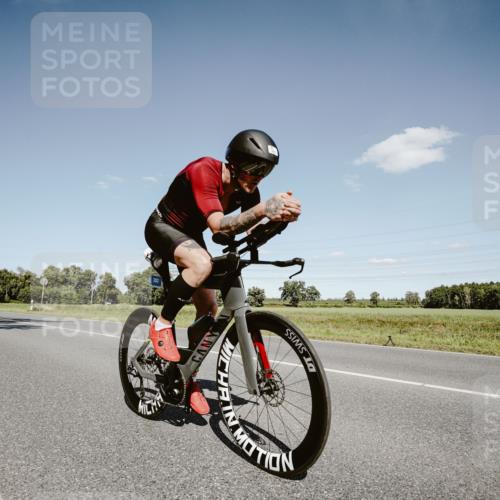 07.09.2025 - 19. Norderstedt Triathlon Michael Burmester http://msf.ph/oto/8852840 07.09.2025 14:39:13 Radfahren 393, 981, 1013 meine-sportfotos.de