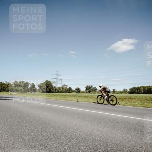 07.09.2025 - 19. Norderstedt Triathlon Michael Burmester http://msf.ph/oto/8852847 07.09.2025 14:39:16 Radfahren 393, 981 meine-sportfotos.de