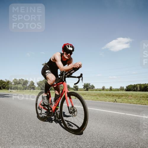 07.09.2025 - 19. Norderstedt Triathlon Michael Burmester http://msf.ph/oto/8852854 07.09.2025 14:39:24 Radfahren 964, 1009, 1027, 1040 meine-sportfotos.de